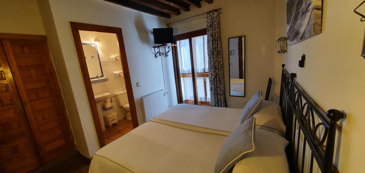 Hostal La Posada De Zocodover Toledo Luaran gambar
